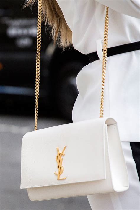 Witte Yves Saint Laurent Tas .